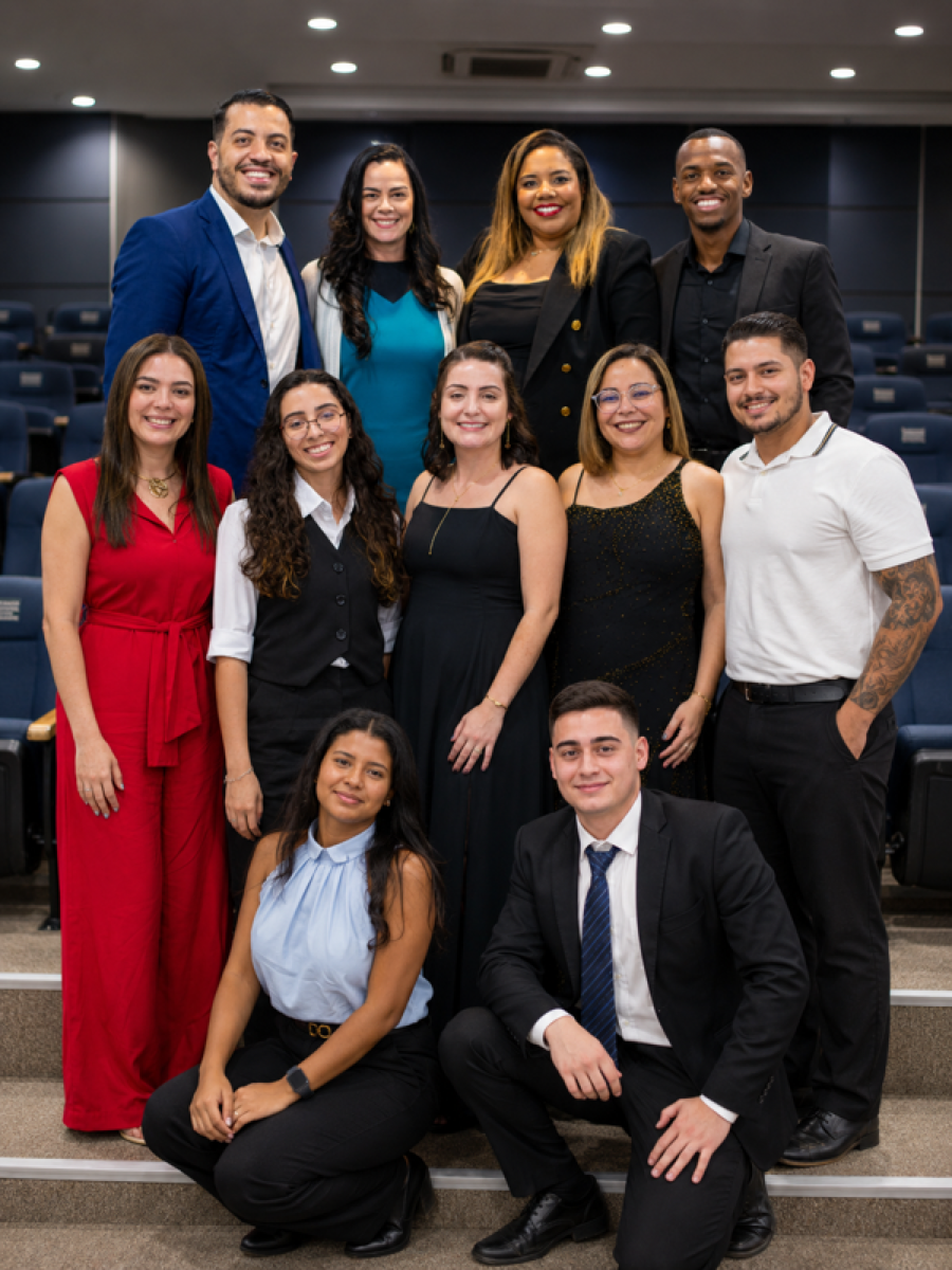 Equipe WeCare Saúde — consultores especializados em planos de saúde empresariais em São Paulo